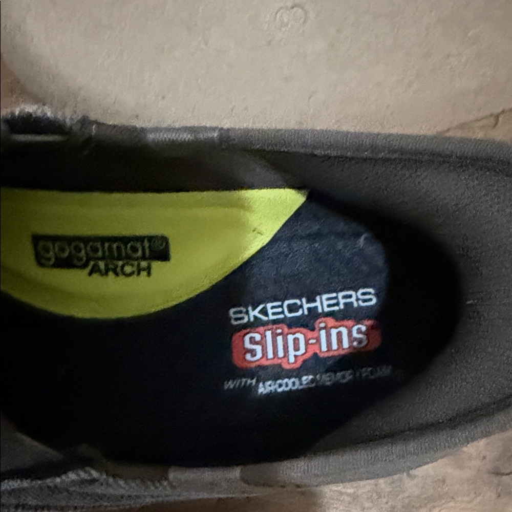 Skechers Brown Canvas Hands-Free Slip-On Loafers size 8.5 NEW - Picture 7 of 8